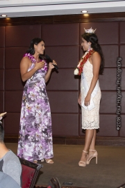 Penelope & Crystal doing On Stage Question Live